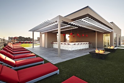 Rooftop full-service bar