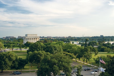Beautiful views of the National Mall and beyond!