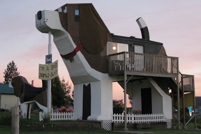 Dog Bark Park Inn