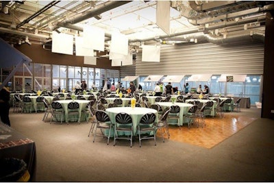 Our Mezzanine spaces seats 300 to 400 guests and is fully equipped for any A/V needs