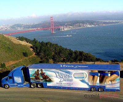 Venus Divine event with the beautiful Golden Gate Bridge