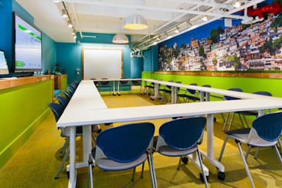 Square-style seating for up to 30 guests.