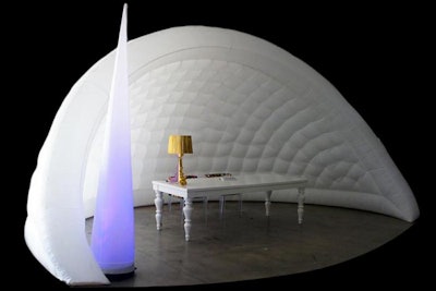 Bubble Miami offers its inflatable igloos and walls for events throughout Florida. Rental prices range from $200 to $800.