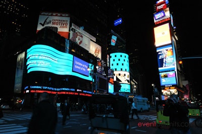 Windows 8 event with 19 screens in Times Square