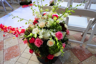 Fabulous aisle entrance piece