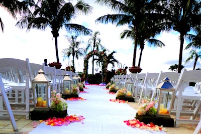 LED-lit lanterns down the aisle