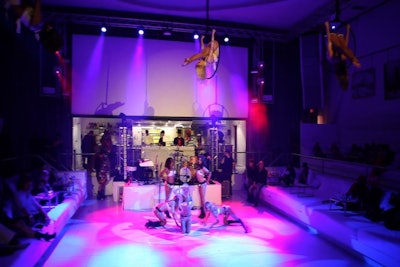 Hoop(s) at Supper Club Dinner Event