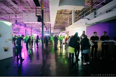 Industrial architecture of raw space for up to 1,000 people