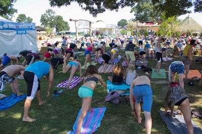 Bonnaroo's Yoga-Roo