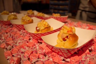 Some eateries offered less traditional submissions, like Marc Murphy of Ditch Plains, who served a Sabrett hot dog on a roll, topped with a dollop of lobster mac 'n' cheese.