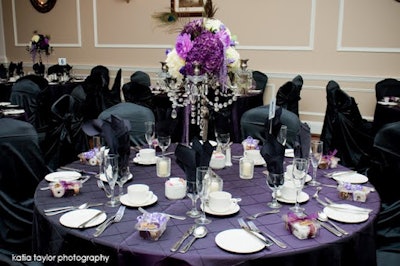 Balmoral - black linens with pink centerpieces