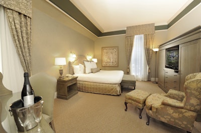Premium King Suite - 4 diamond luxury