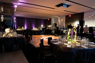 Apella 200, Reception