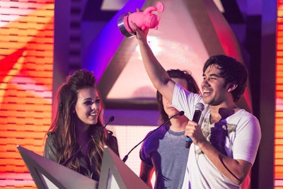 On July 16 MTV Latin America hosted the first MTV Millennial Awards, a show designed to celebrate the millennial generation and social media engagement. Held in Mexico City, the event handed out fuschia-colored cat-shaped trophies—a nod to thousands of memes, images, and viral videos made about cats.