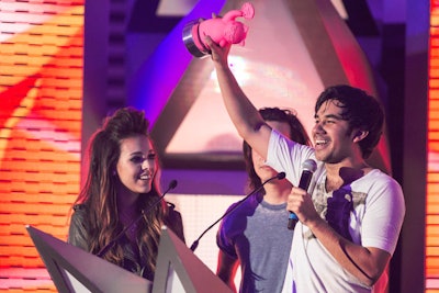 On July 16 MTV Latin America hosted the first MTV Millennial Awards, a show designed to celebrate the millennial generation and social media engagement. Held in Mexico City, the event handed out fuschia-colored cat-shaped trophies—a nod to thousands of memes, images, and viral videos made about cats.
