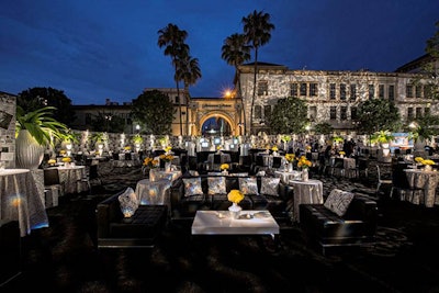 The alfresco party sprawled over Paramount with a graphic black-and-white look.