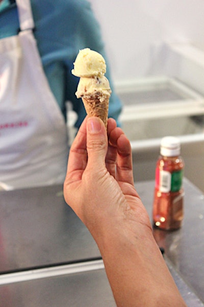 La Newyorkina, a purveyor of Mexican-inspired frozen sweets, offered guests miniature cones of ice cream in quirky flavors such as avocado, corn, and rice horchata. The company is available for private events and catering in New York.