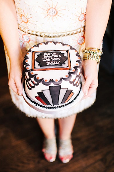 The Washington area's Events In the City designed a Great Gatsby-theme 30th birthday party for an intimate 38 guests with a cake done in 1920's-inspired designs.