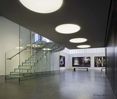 The reception area and entry hall. (Photo: Paul Warchol)