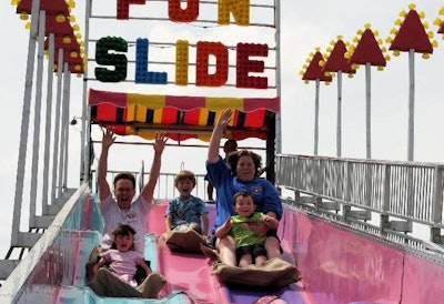 Great ride for the little ones with the parents.