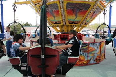 I wonder if these are faster than the tea cups at Disneyland.