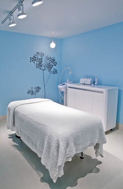 bliss spa’s treatment room