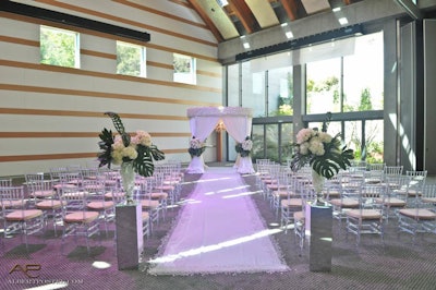 Partitions in the ballroom enable a variety of striking layouts