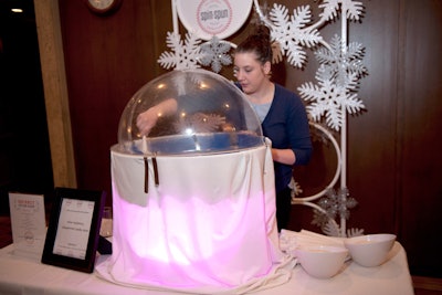 Spin-Spun served cotton candy in seasonal flavors such as peppermint.