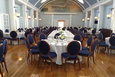 Main ballroom: rounds