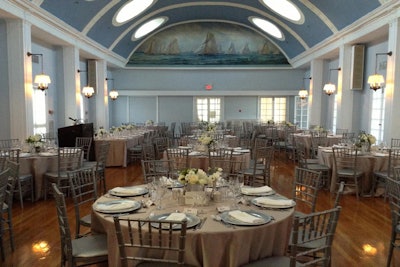 Main ballroom: rounds