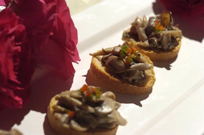 Sauteed mushroom crostini