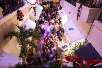 Nearly 100 stations comprised the Grand Tasting, the final event of the festival, which took place in the two-floor courtyard at 150 Worth shopping center.