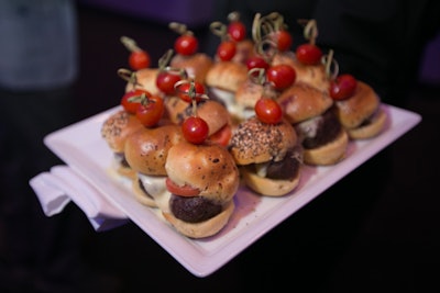 During the cocktail reception, guests tasted appetizers prepared by the chef-led teams.