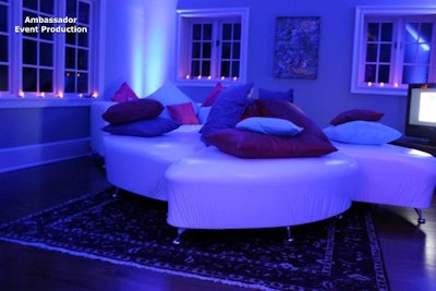 Lounge furniture and uplighting