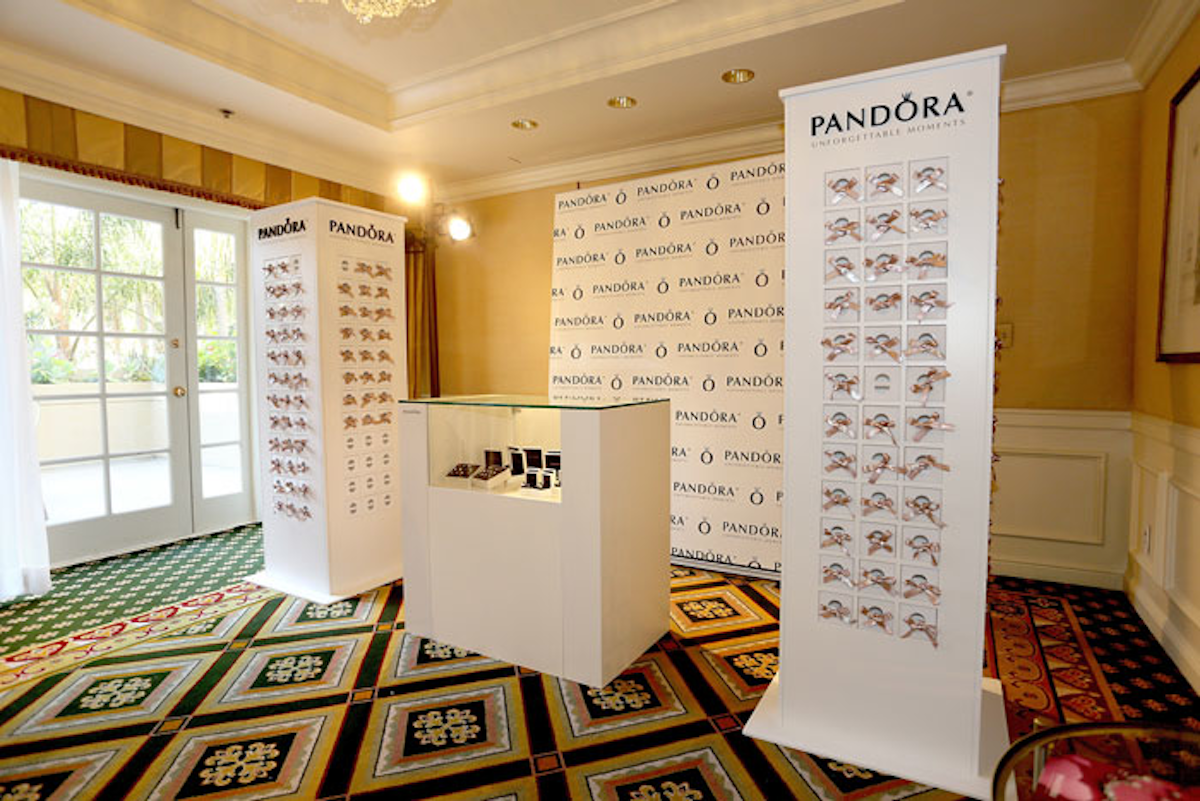 15 Striking Ideas From Jewelry Events Bizbash