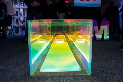 3M showcased its products at the 3M Idea Exchange Lounge through decor and furniture. A bench was created using the brand’s dichroic film, with an acrylic shimmer finish.