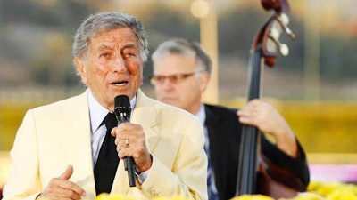 Exclusive performance by Tony Bennett at the Breeders Cup