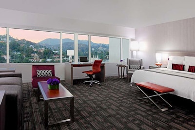 2 Guest Rooms Jr Suite Hollywood Sign