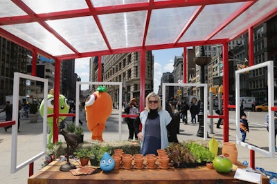 New York-based landscape designer Rebecca Cole gave hands-on urban farming workshops, inviting the public to pot plants or create terrariums.