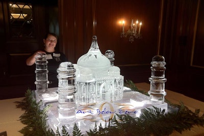 Taj Mahal ice sculpture