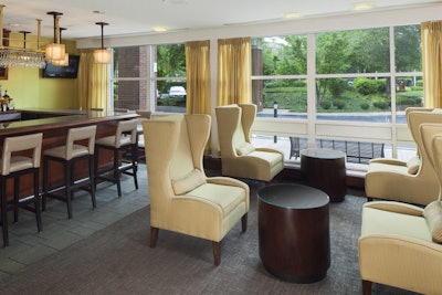 10. DoubleTree Club by Hilton Hotel Boston Bayside