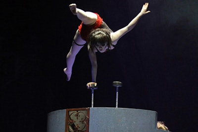 Contortion hand balancer