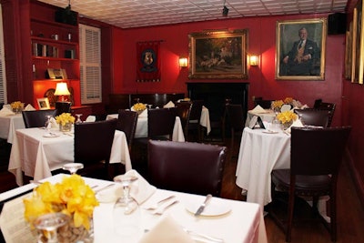 2M Pub interior dining room
