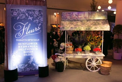 With decor from HMR designs, the event also included a prop flower stand.