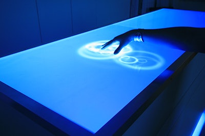 Interactive bar using i-Shadow technology