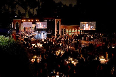 For the Etihad Airways Beverly Hills bash, an elaborate stage set conjured the towering minarets of the Sheikh Zayed Grand Mosque in Abu Dhabi.