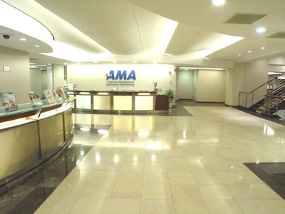 Customer Service Reception