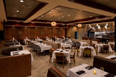 After a major renovation in November, Sullivan’s Steakhouse now features a larger dining room that holds 850 guests, a massive wine wall, and a wraparound copper bar. Other options for smaller groups include three private dining rooms and a semiprivate wine room.