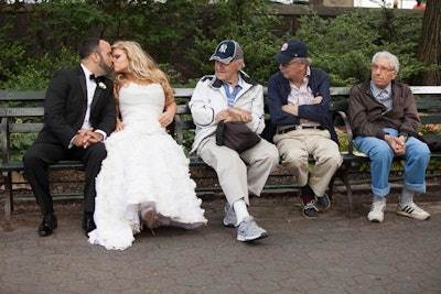 Wedding photography with humor and personality