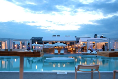 7. Cabana Pool Bar